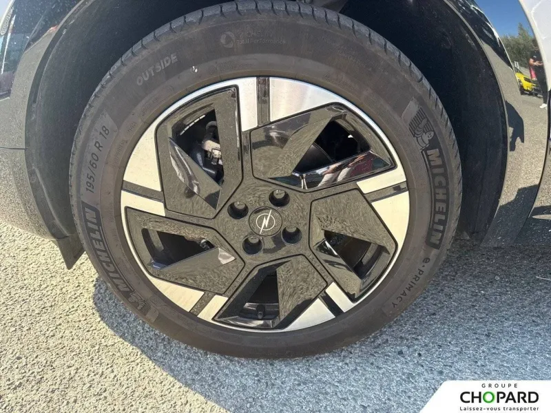 Image secondaire du véhicule 22