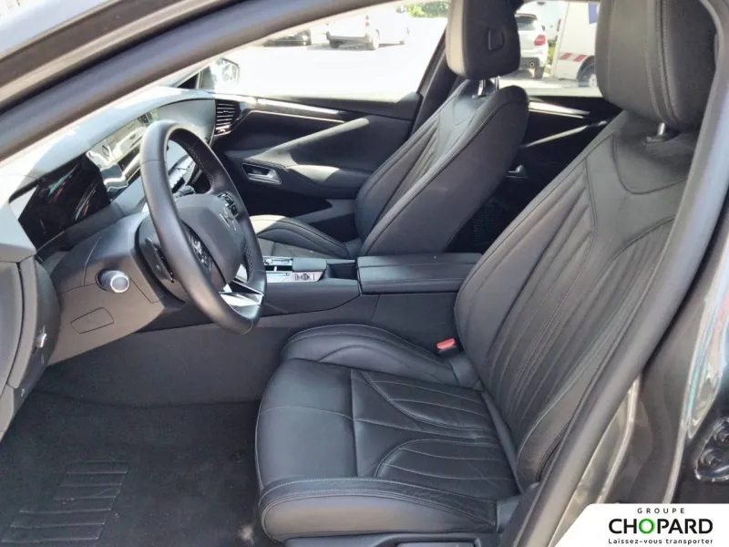 Image secondaire du véhicule 12