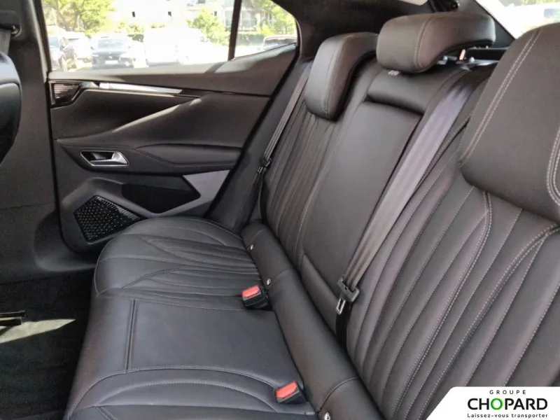 Image secondaire du véhicule 19