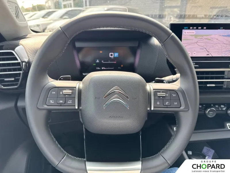 Image secondaire du véhicule 11