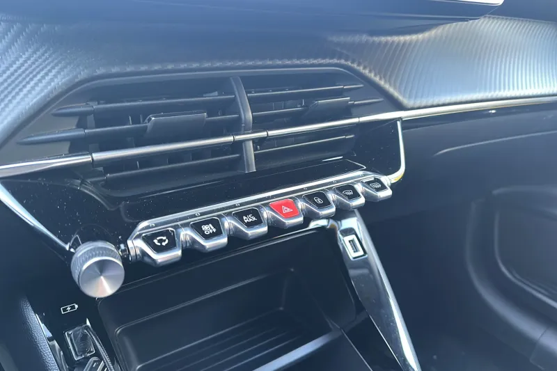 Image secondaire du véhicule 19