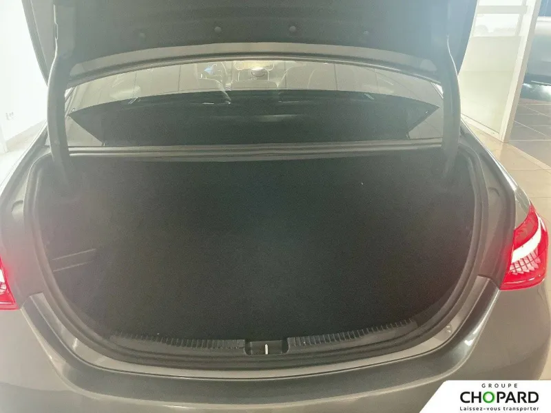 Image secondaire du véhicule 9