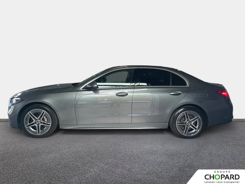 Image secondaire du véhicule 11