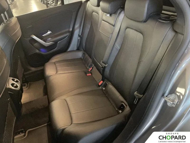 Image secondaire du véhicule 19