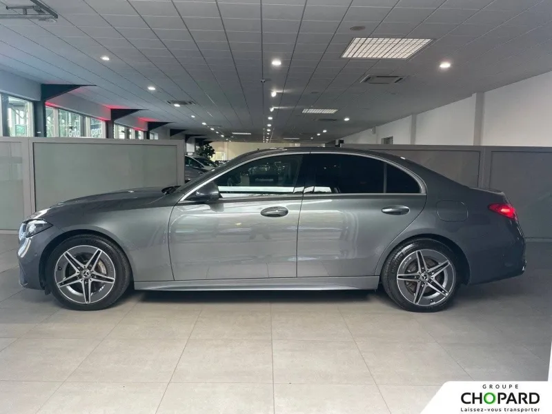 Image secondaire du véhicule 32