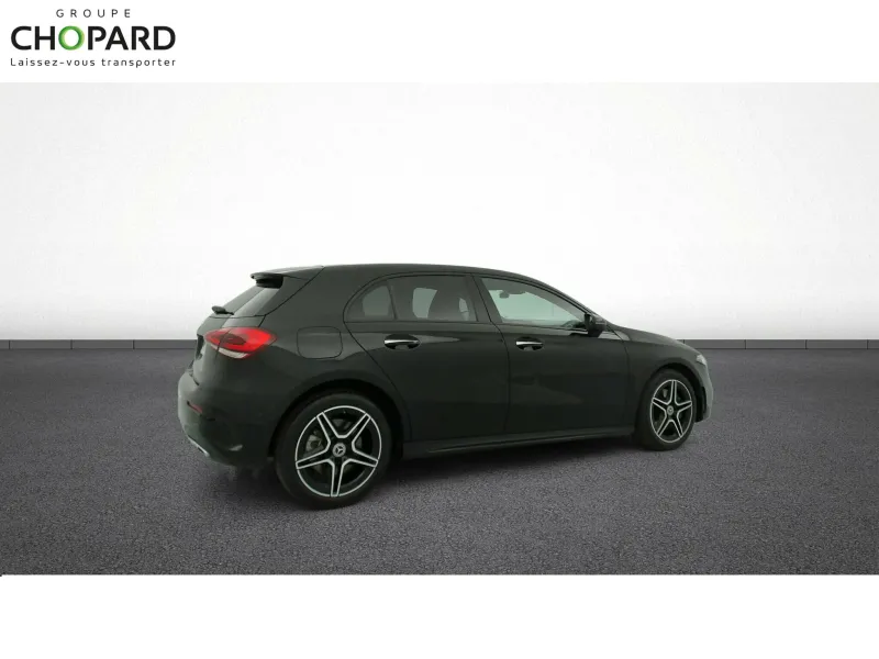 Image secondaire du véhicule 10