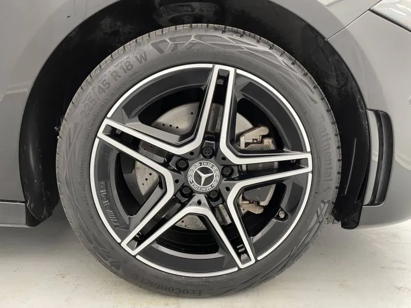 Image secondaire du véhicule 14