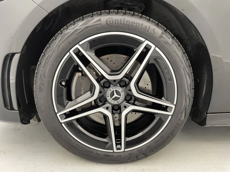 Image secondaire du véhicule 19