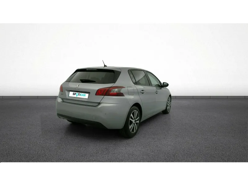 Image secondaire du véhicule 9