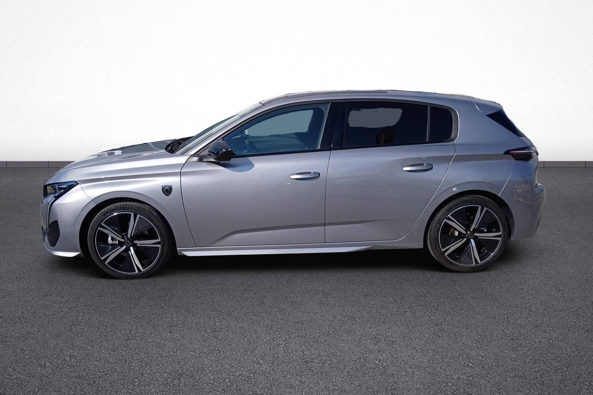 Image secondaire du véhicule 4