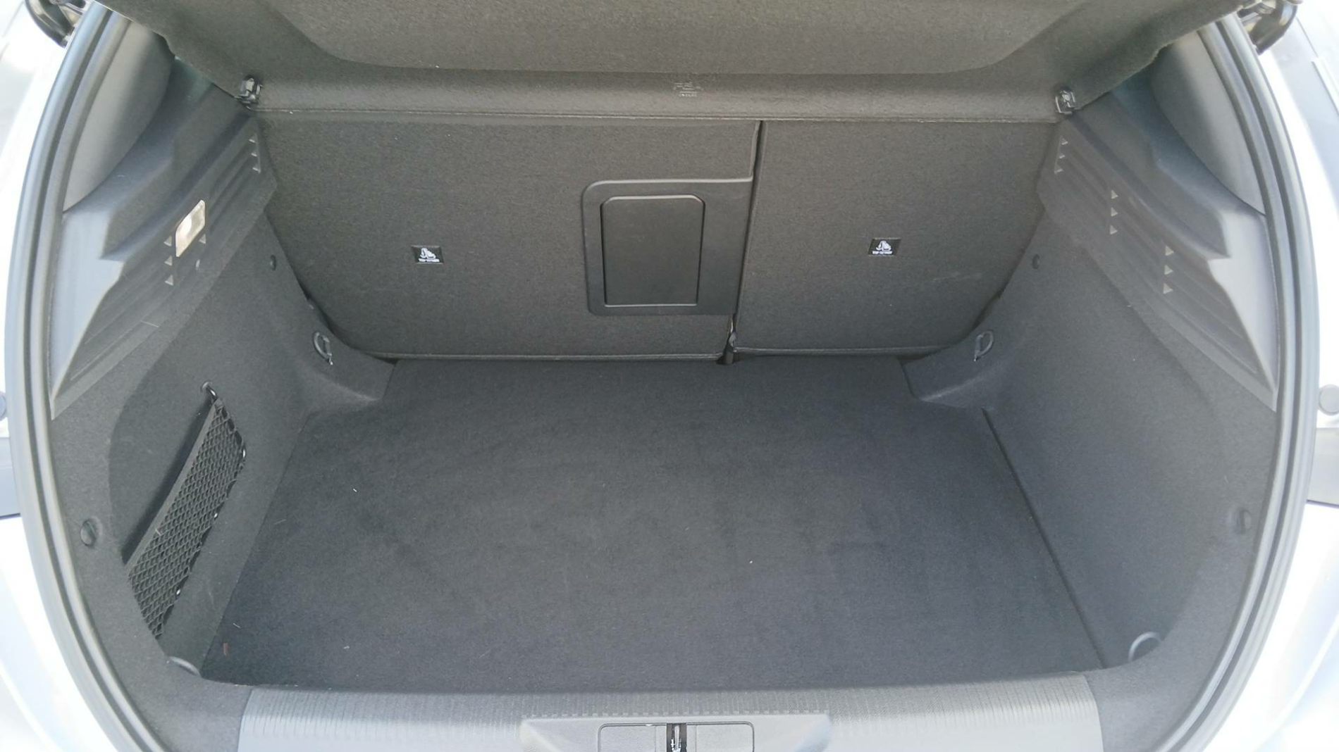 Image secondaire du véhicule 10