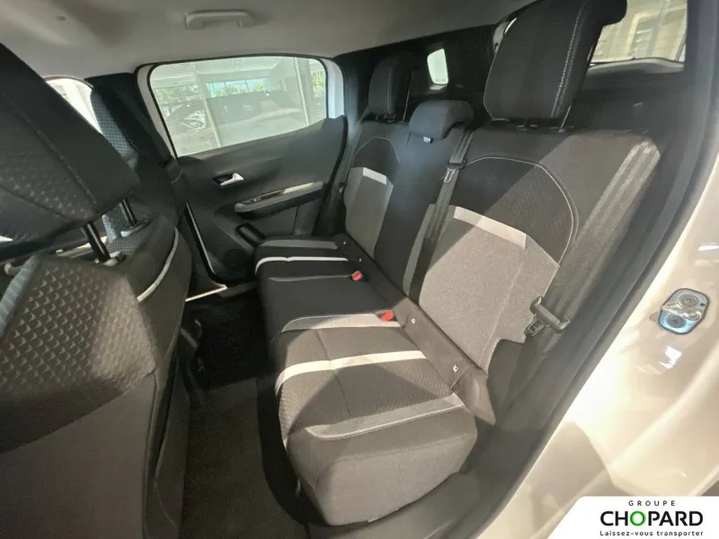 Image secondaire du véhicule 19