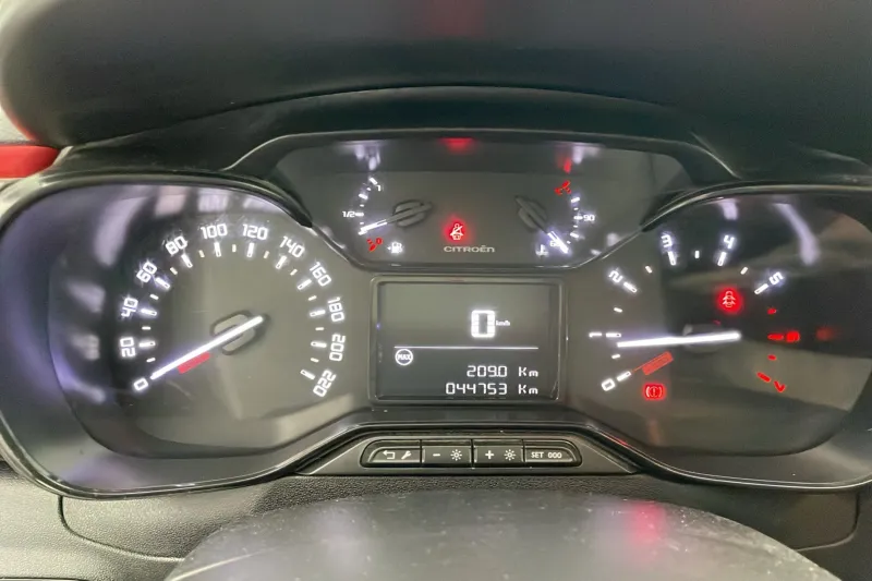 Image secondaire du véhicule 18