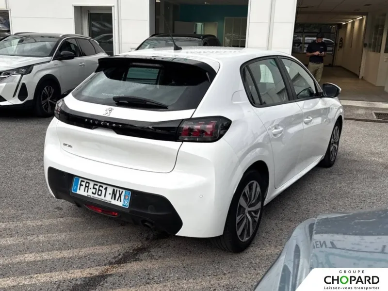 Image secondaire du véhicule 9