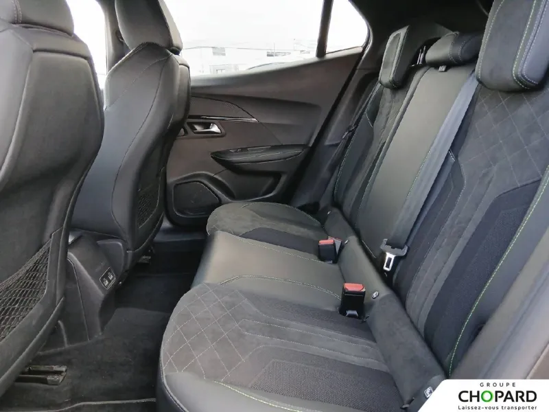 Image secondaire du véhicule 12