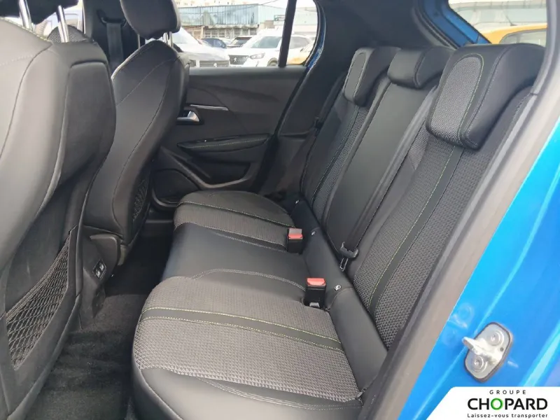 Image secondaire du véhicule 12