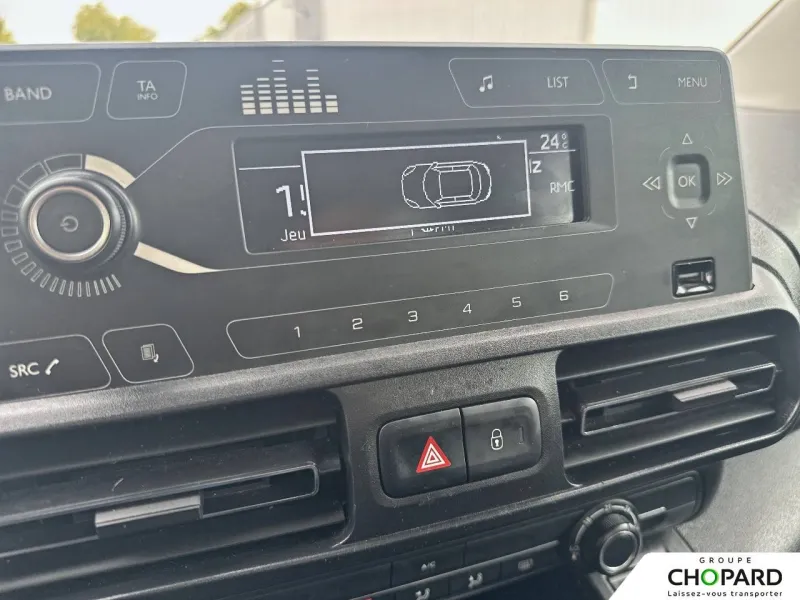 Image secondaire du véhicule 19