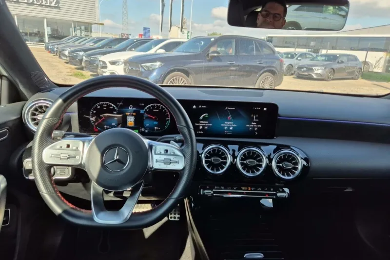 Image secondaire du véhicule 18