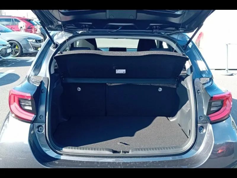 Image secondaire du véhicule 10