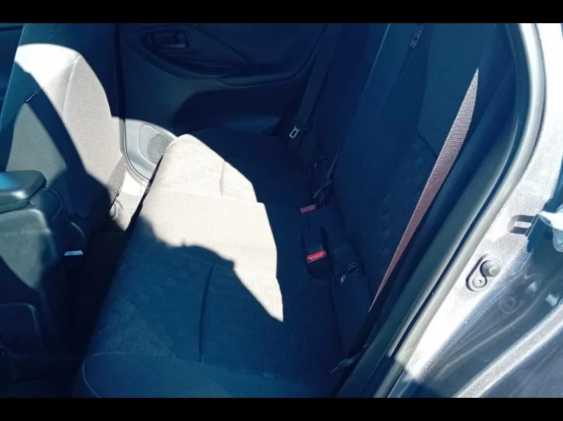 Image secondaire du véhicule 12