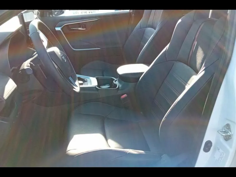 Image secondaire du véhicule 11