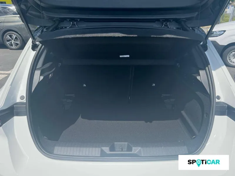 Image secondaire du véhicule 4