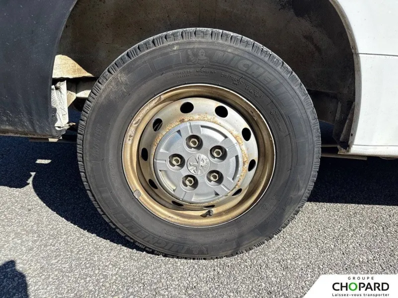 Image secondaire du véhicule 12