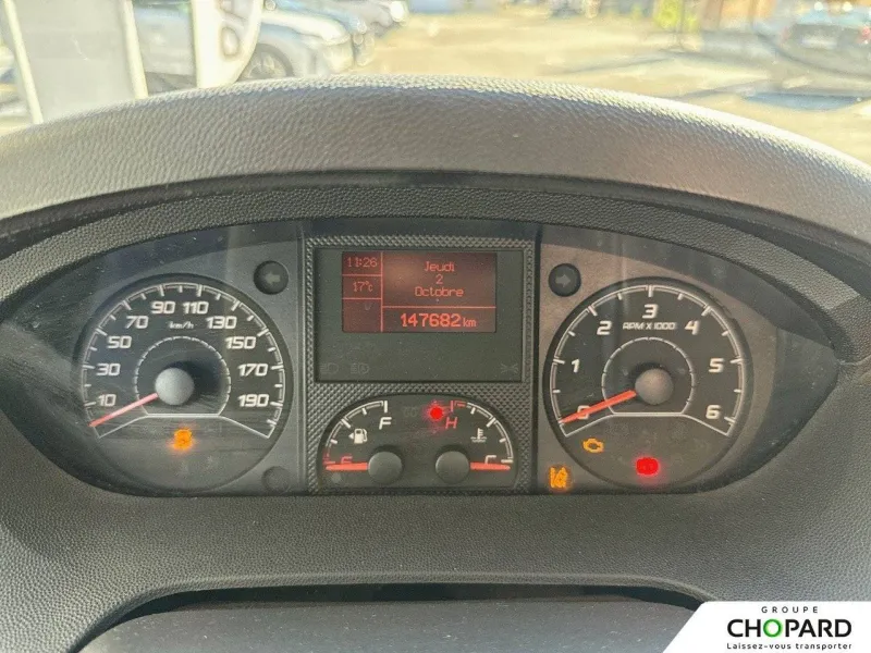 Image secondaire du véhicule 14