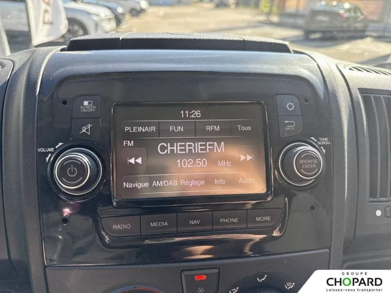 Image secondaire du véhicule 15