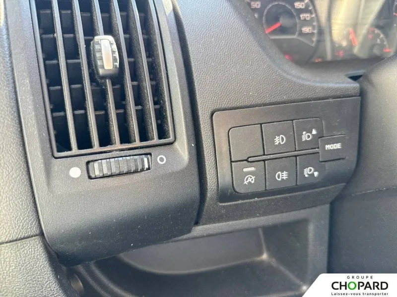 Image secondaire du véhicule 20