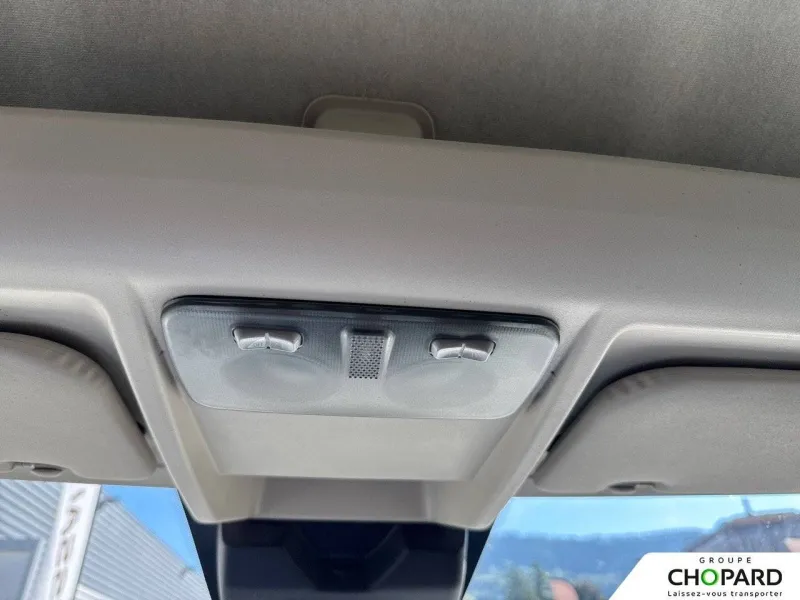 Image secondaire du véhicule 22