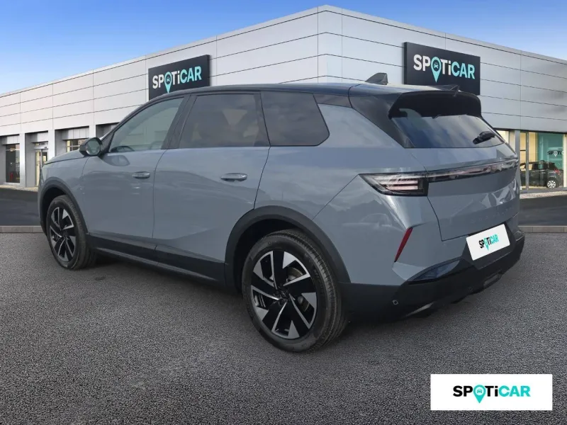 Image secondaire du véhicule 6