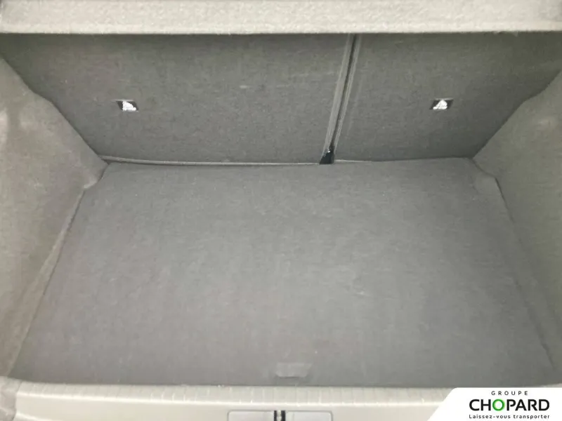 Image secondaire du véhicule 7