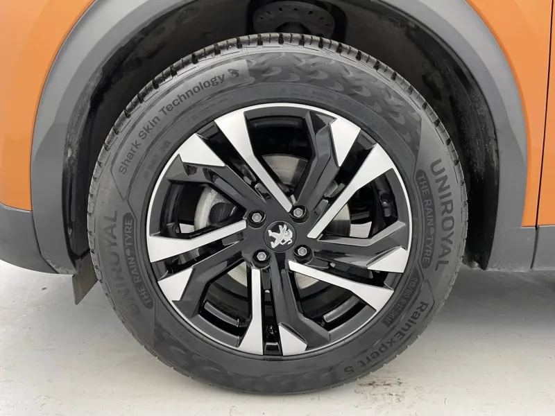 Image secondaire du véhicule 18