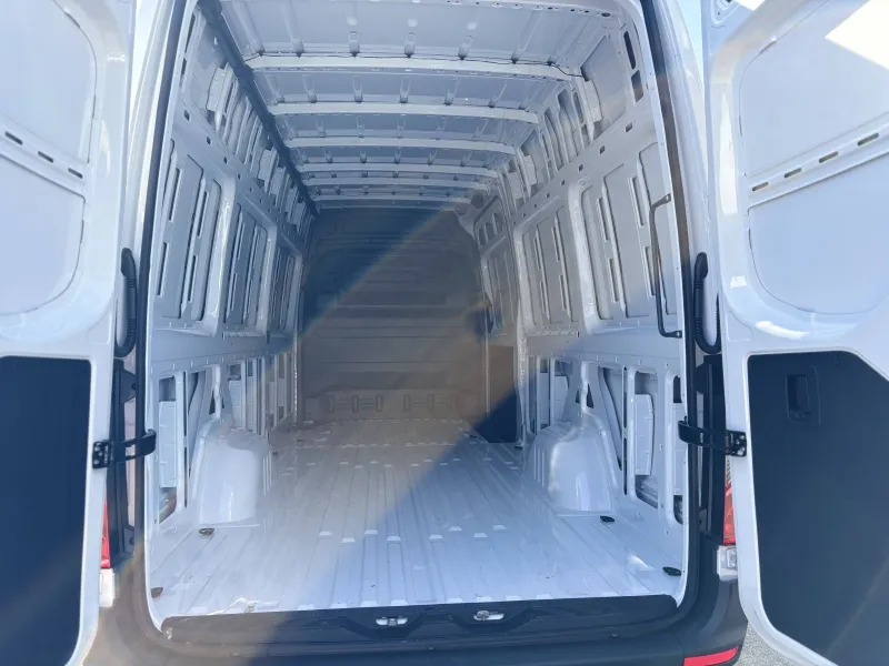 Image secondaire du véhicule 8