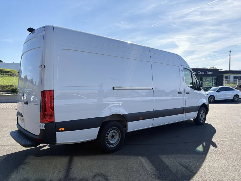 Image secondaire du véhicule 9