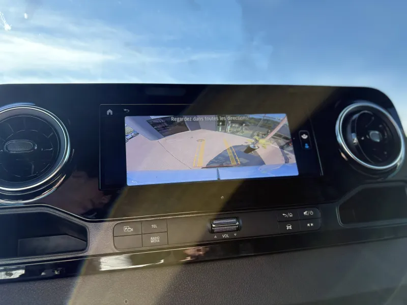 Image secondaire du véhicule 16