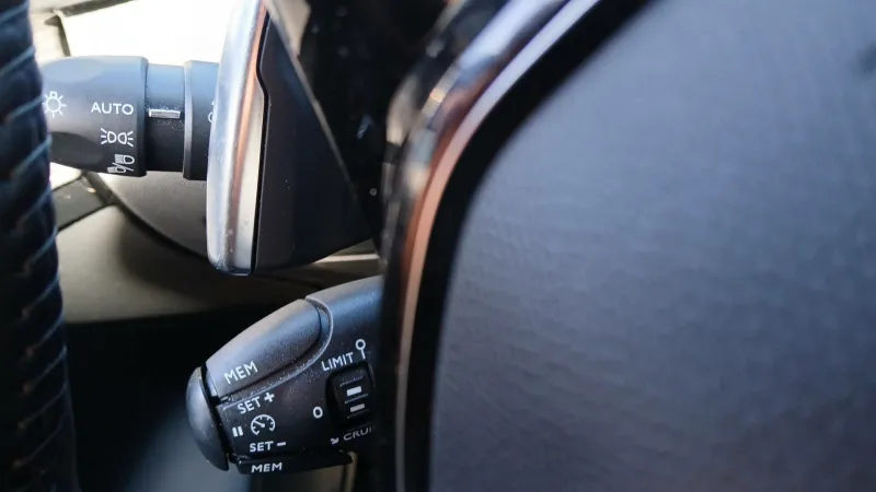 Image secondaire du véhicule 31