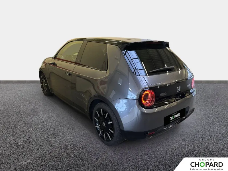 Image secondaire du véhicule 8