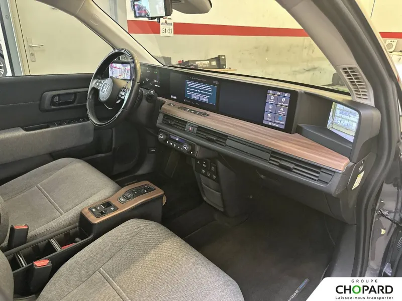 Image secondaire du véhicule 14