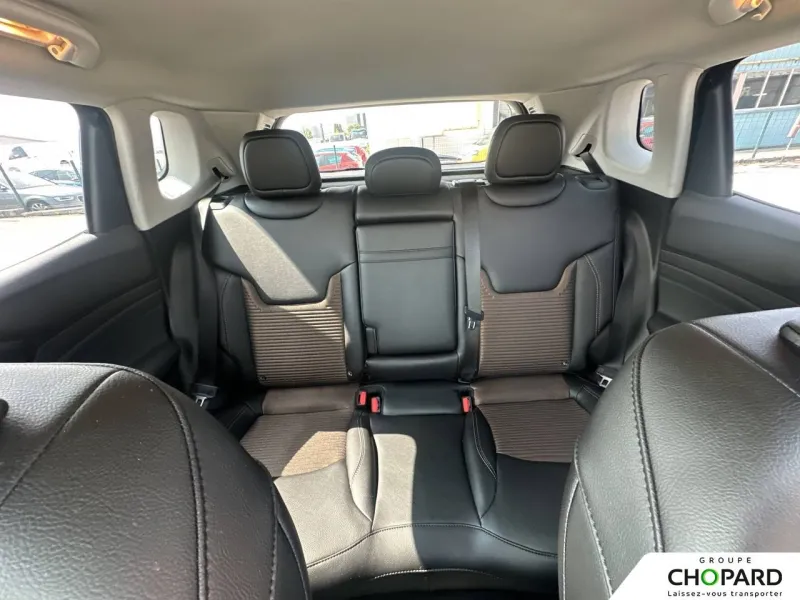 Image secondaire du véhicule 20