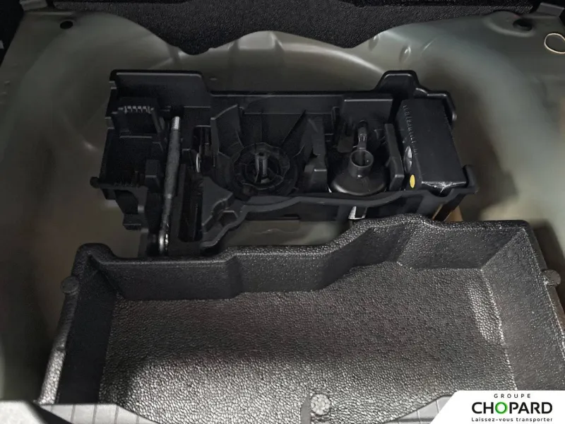 Image secondaire du véhicule 25