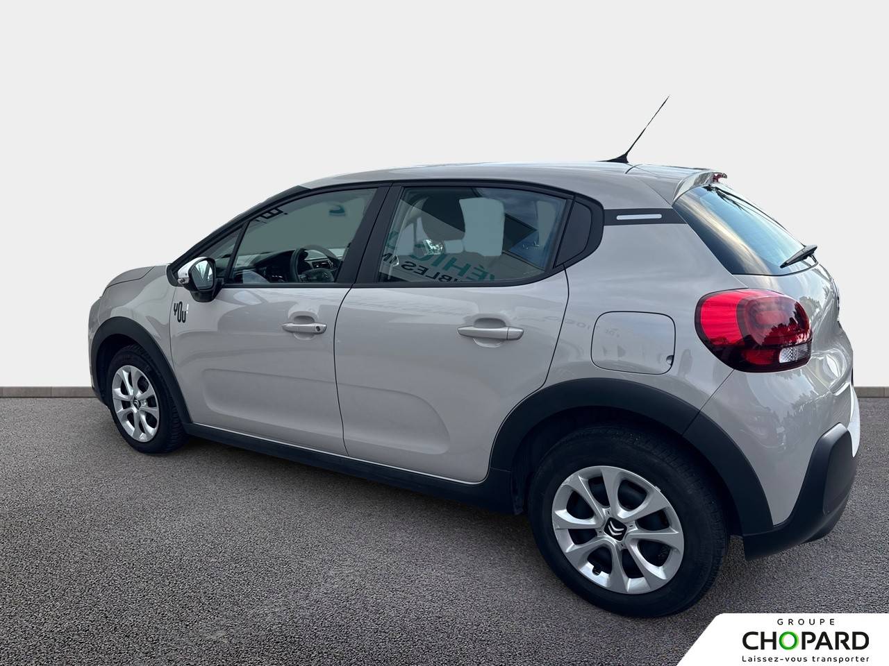 Image secondaire du véhicule 8