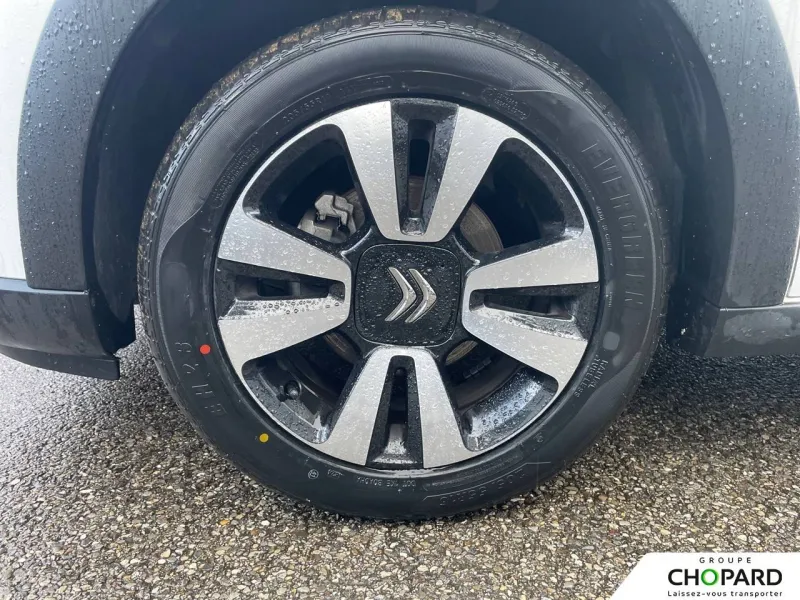 Image secondaire du véhicule 8