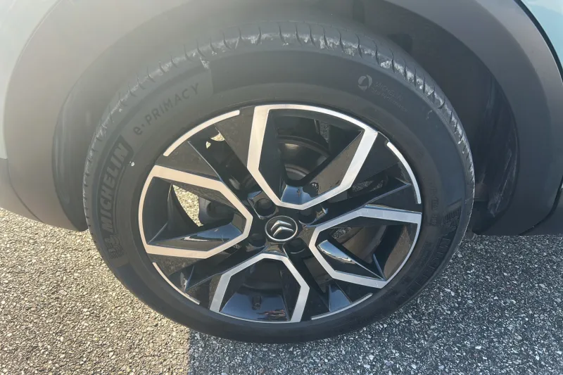 Image secondaire du véhicule 8