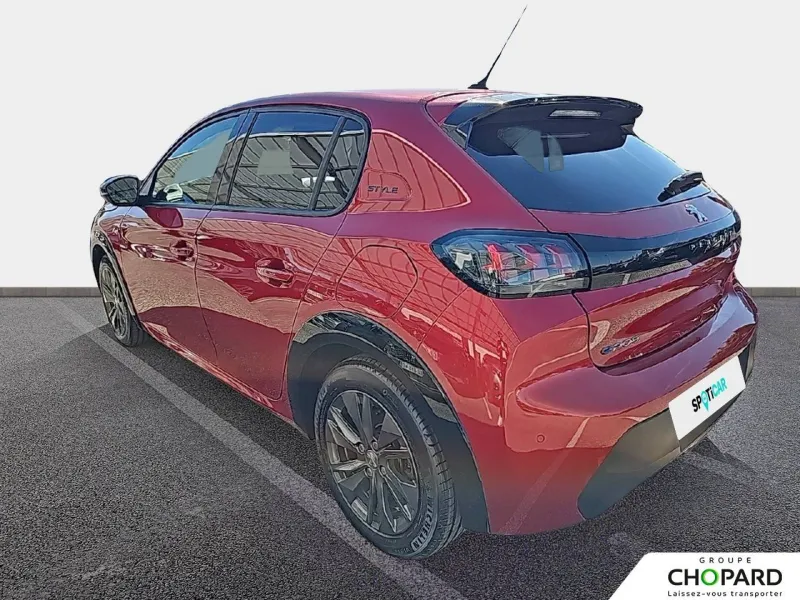 Image secondaire du véhicule 8