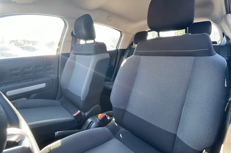 Image secondaire du véhicule 11