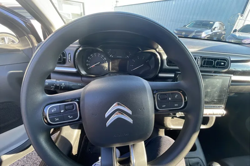 Image secondaire du véhicule 19