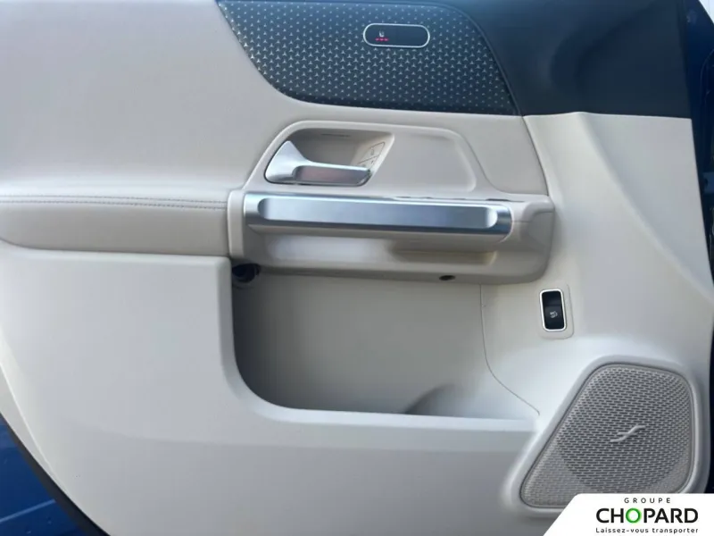 Image secondaire du véhicule 13