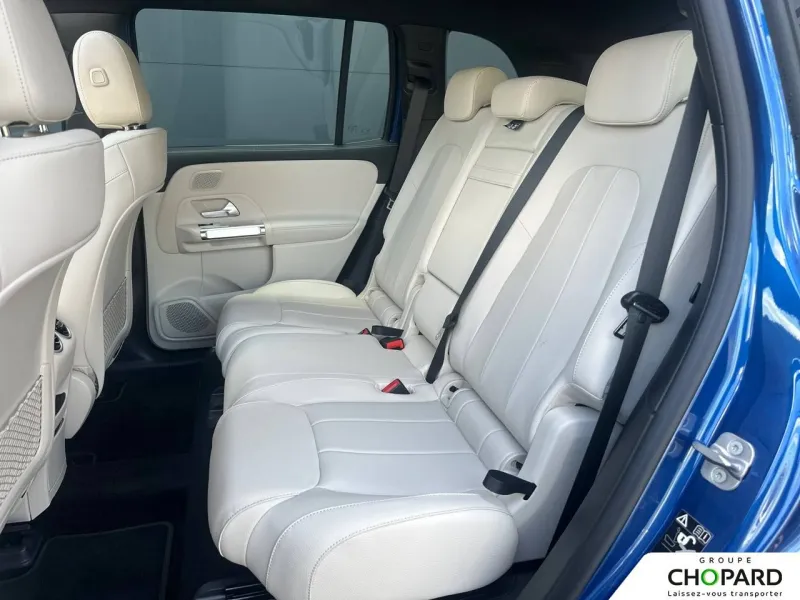 Image secondaire du véhicule 24